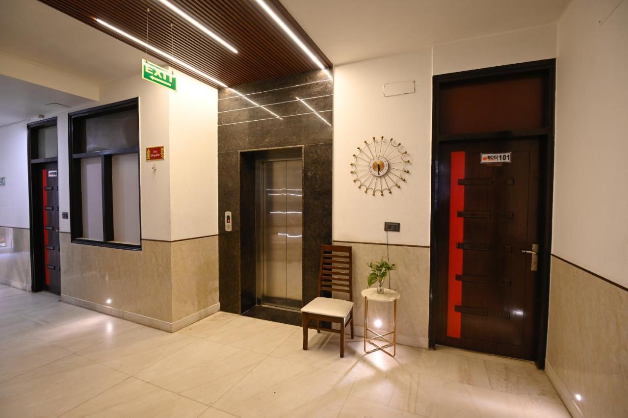 Hotel Baba Deluxe Near New Delhi Railway Station And City Center -By Rcg Hotels エクステリア 写真